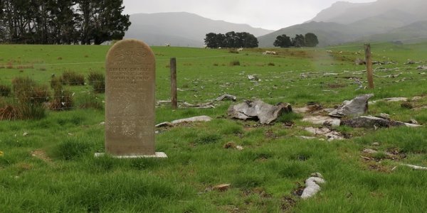 Drybread Cemetery Otago