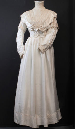 Polly’s wedding dress